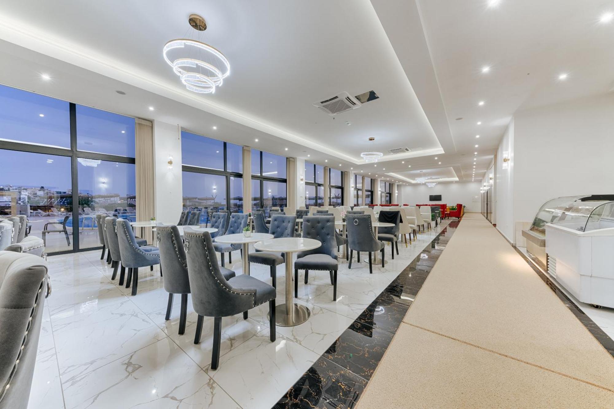 Bh Hotel Dobro Voda Добра вода Екстериор снимка